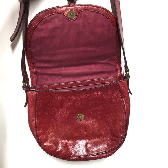 Fossil Emi Saddle Crossbody Leather Bag in Maroon - Picture 8 of 16